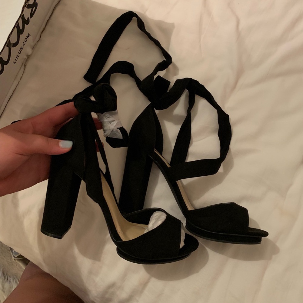Lulus Black Tie Up Heels